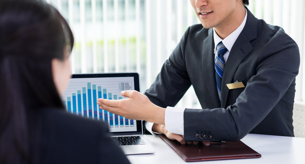 成長の「その先」を見据える 経営コンサルティングを始め、補助金・助成金の申請や業務改善のサポートなど、経営のことはCKコンサルティングにおまかせください。